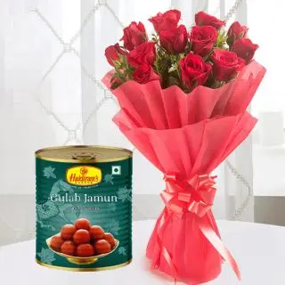 Bunch of 15 red roses with 1 kg Gulabjamun