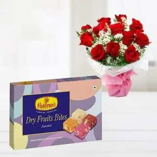 Bunch of 12 red roses with Half kg mewa sweets
