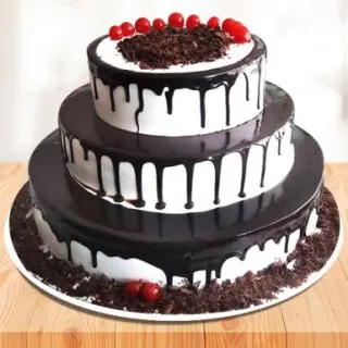 3 tier choco vanilla premium quality cake of 6 kg 