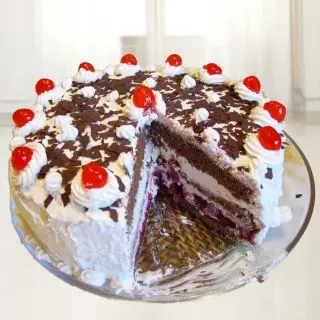  black forest premiums quality cakes