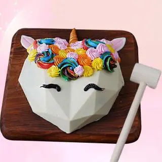1 kg pinata unicorn theme cake 