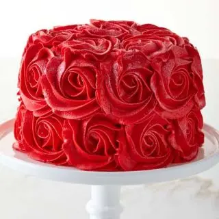 Red velvet rose theme cake 