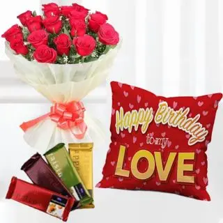 Bunch of 15 red roses, set of 4 temptations chocolate with photo cushion 
