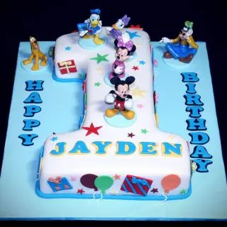 2.5 kg Disney theme cake in 1  Numeric shape 