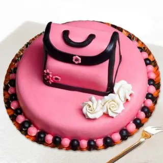 2 kg fondant handbag theme cake 