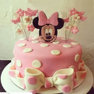 2 kg minnie mouse fondant theme cake 