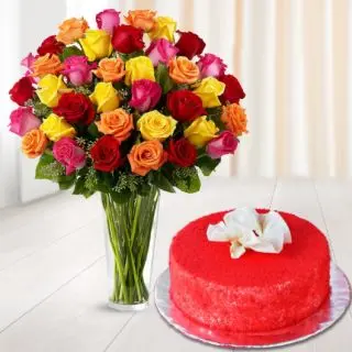 30 mix roses in glass vase with red velvet cake 