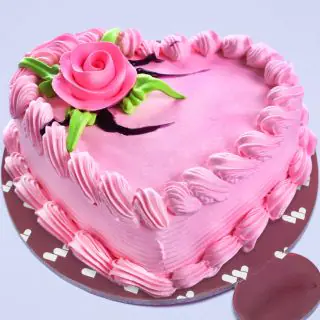 1 kg heart shape strawberry vanilla cocktail cake(Eggless)