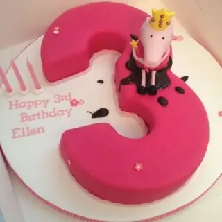 3 shape peppa pig theme cake in 2 kg 