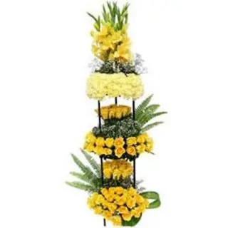 4 feet height arrangement of roses,carnations and glads