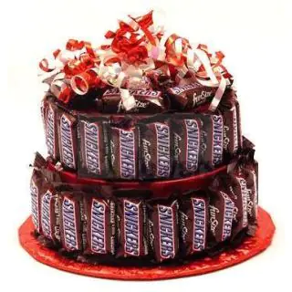 Beautiful 2 layer snickers chocolate arrangement with 40 snickers chocolates 