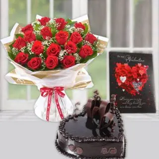 Beautiful Bunch of red roses with, half kg chocolatecake, valentine Greeting card 