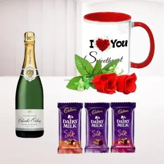 Bottle of champagne, set of 3 dairy milk silk with 2 red roses in photo mug 