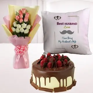 Bunch of 12 pink and white roses, photo cushion, 1 pound choco strawberry cake 