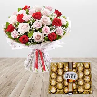 Bunch of 15 red and pink roses with box of 24 pcs rocher ferrero chocolates 