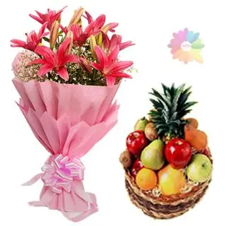 Bunch of 5 pink oriental lilies with 2 kg mix fruit basket