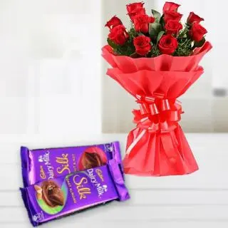 Bunch of 8 red roses with set of 2 dairy milk silk 