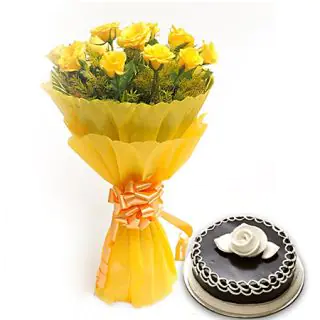 Bunch of 12 yellow roses with special packing with 1 kg chocolate cake