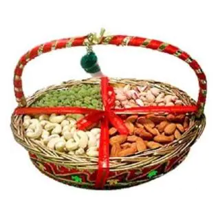 Assorted Dry Fruits Basket 