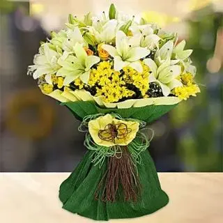 Exotic  Bouquet of 15 white  lilies with 40 yellow daisies  