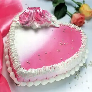 Strawberry Vanilla Cocktail Cake