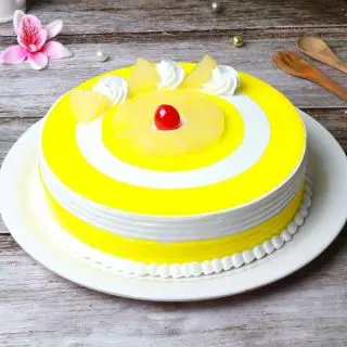  pineapple cool birthday cake 