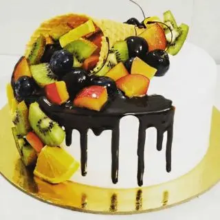  choco vanilla fruit  cake 