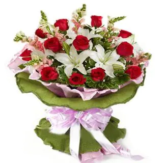 hand bouquet of 10 red roses with 3 white lilies
