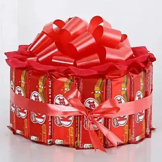 Nice Designer  arrangement of 30 pcs kitkat chocolates 