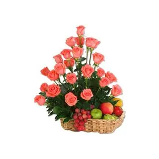 30 pink roses beautifully with 2 kg fruit basket 