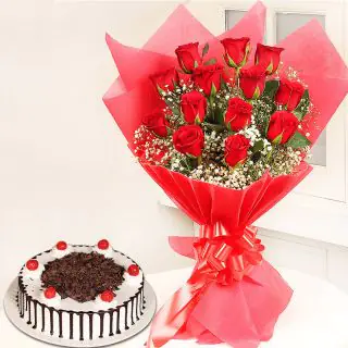20 red roses Bunch with 1 kg black forest cake