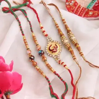 Sets of 5 rakhis 