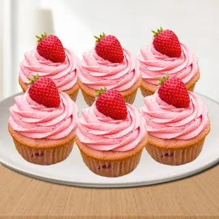 Set of 6 strawberry cup cake 