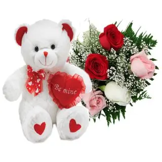 Sweet memories ... A cute 1 feet height teddy with of 6 roses