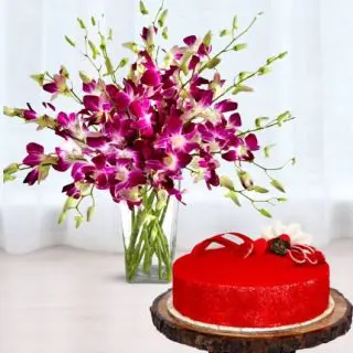 Vase arrangement of 10 purple orchids with 1 kg red velvet cool cake 