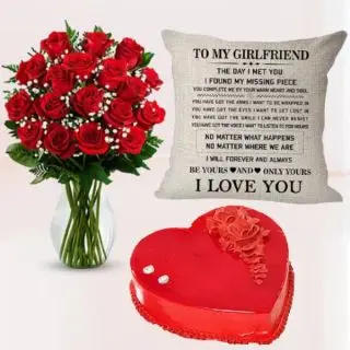Vase arrangement of 20 red roses, 1 kg heart shape strawberry cake with photo cushion 