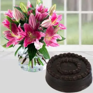 vase arrangement of 5 pink lilies with chocolate cake 