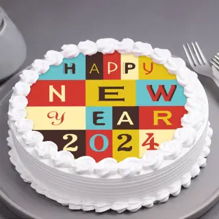 vanilla photo cake with new year theme